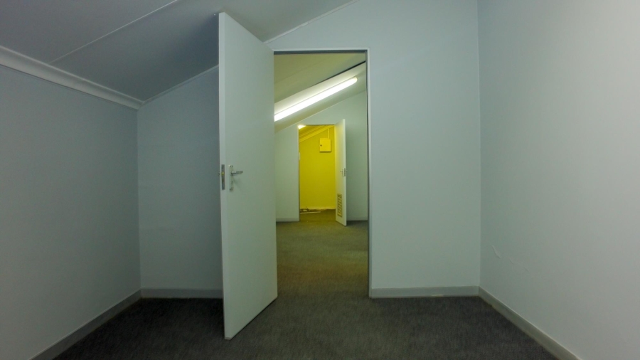 To Let Commercial Property for Rent in Bodorp North West